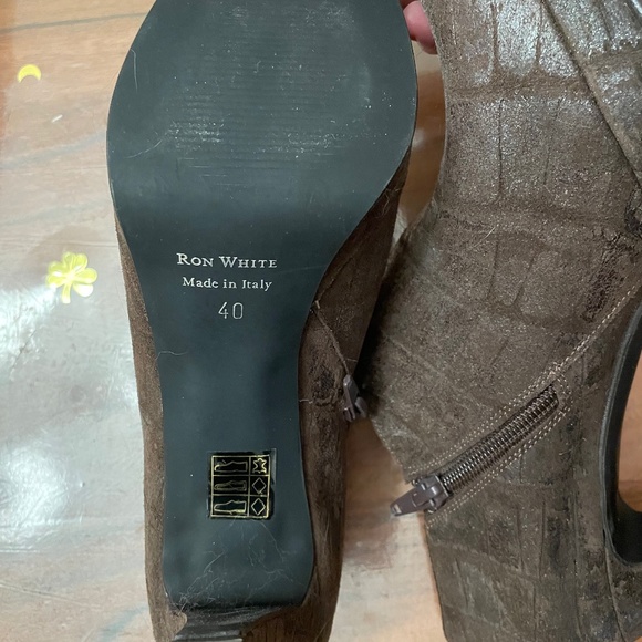 Ron White Killer High Heels - Picture 3 of 5